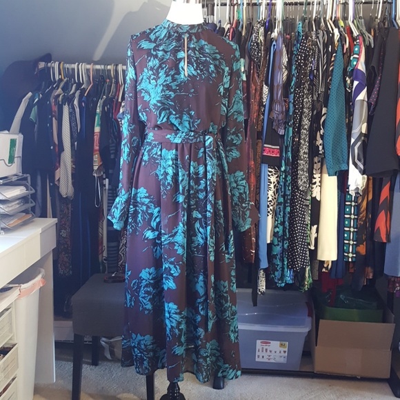 who what wear Dresses & Skirts - Gorgeous Maxi